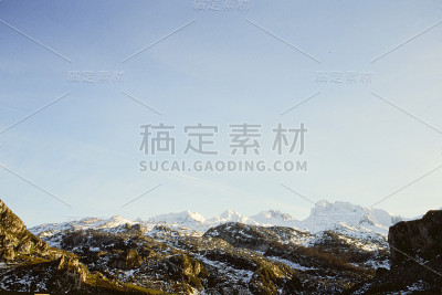山
