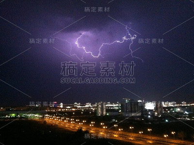 雷雨