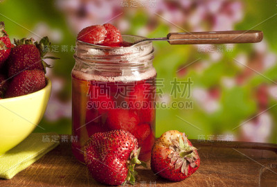 草莓小时