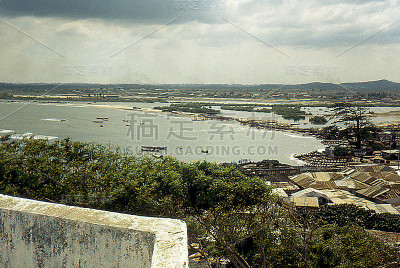 加纳村