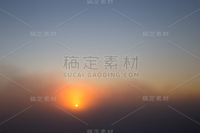 在早上