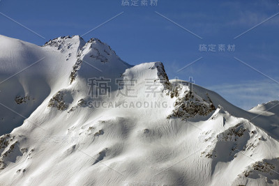 厄尔布鲁士山。欧洲最高的山