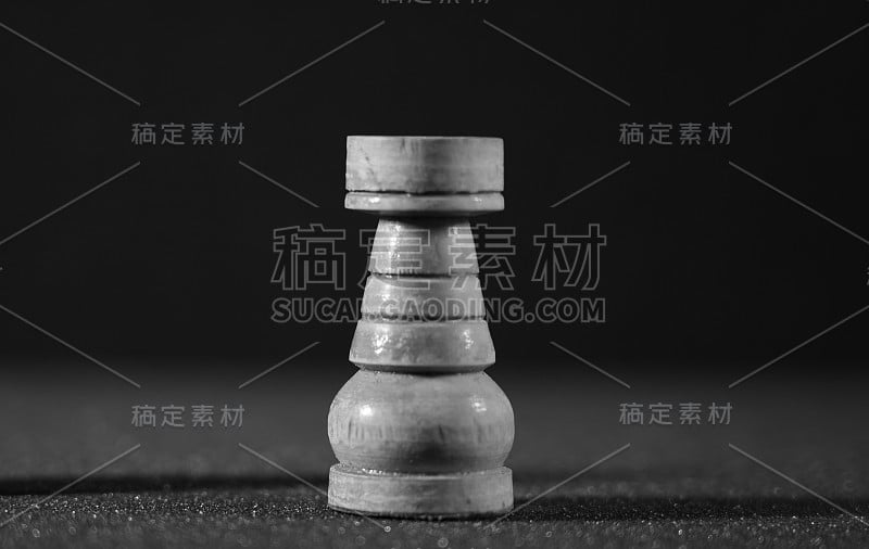 游戏棋盘上棋子的图像黑白风格