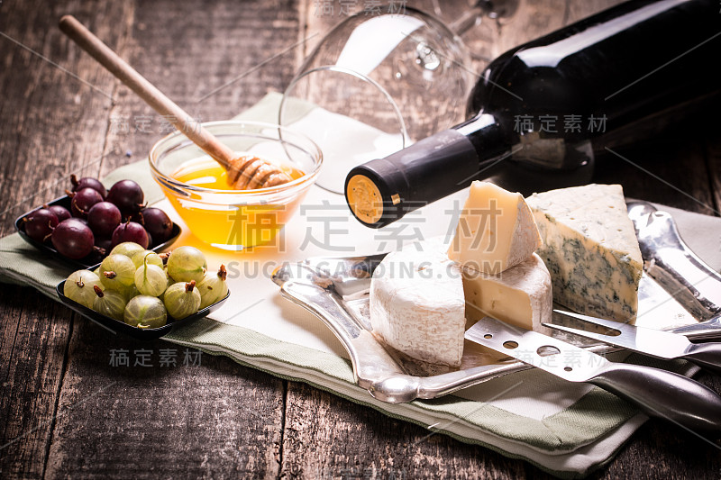 组成的奶酪
