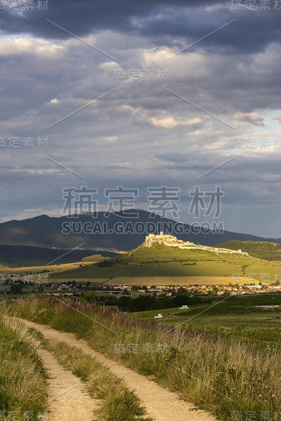 斯洛伐克斯比斯基城堡的废墟