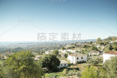 来自山坡的景观图像