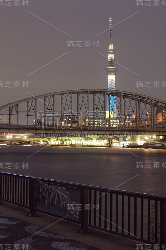 东京夜景与sumida河和东京天空树