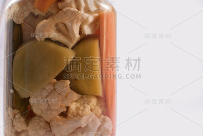 酱菜罐