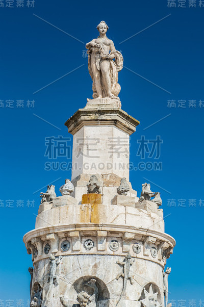 西班牙Aranjuez皇宫附近美丽的喷泉。联合国教科文组织世界遗产