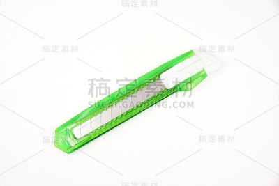 文具-锋利的新刀具刀