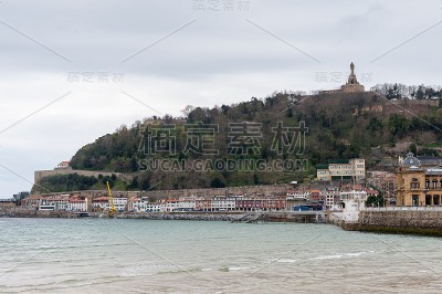 西班牙巴斯克郡圣塞巴斯蒂安湾德拉孔查