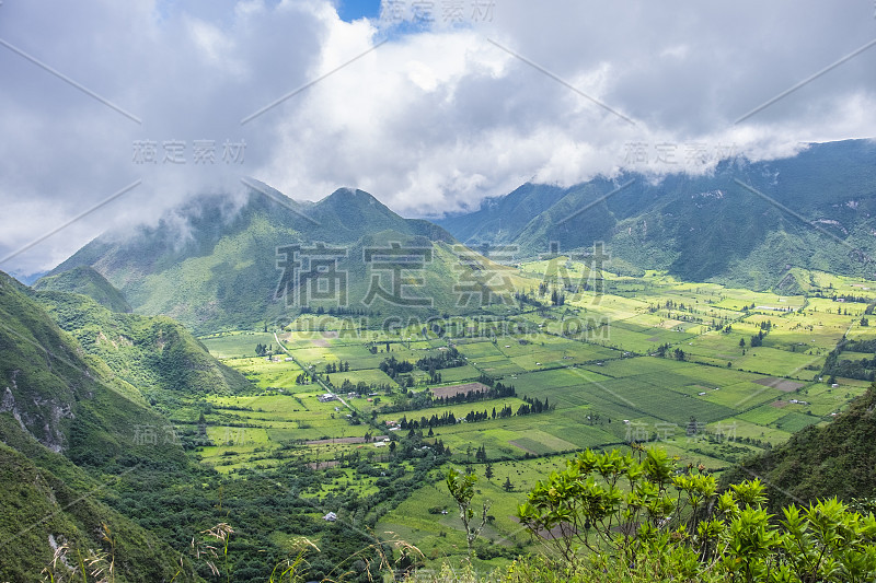 厄瓜多尔基多北部的普拉拉瓦休眠火山