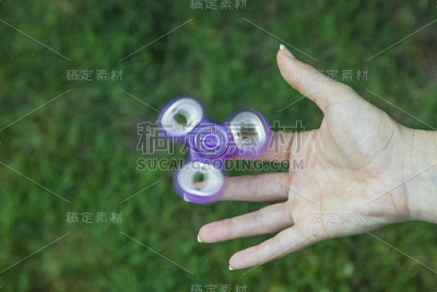 烦躁不安的转轮