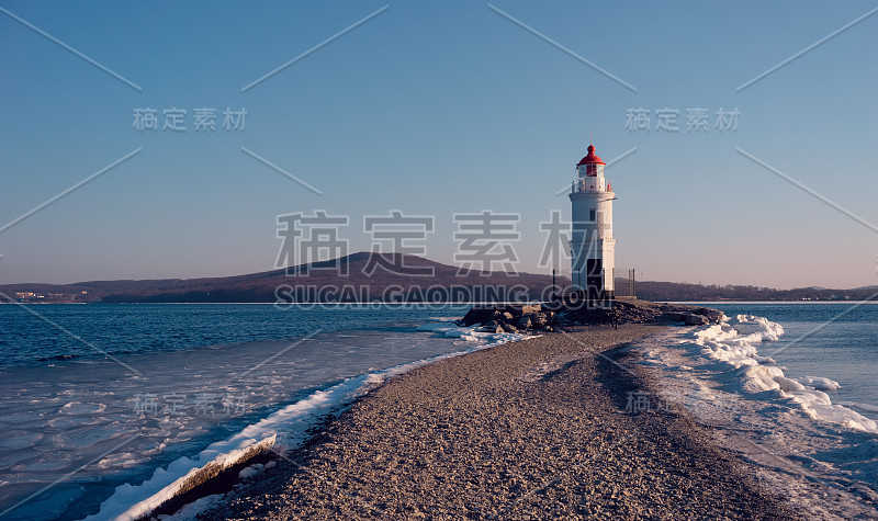 托卡列夫斯基灯塔海景。