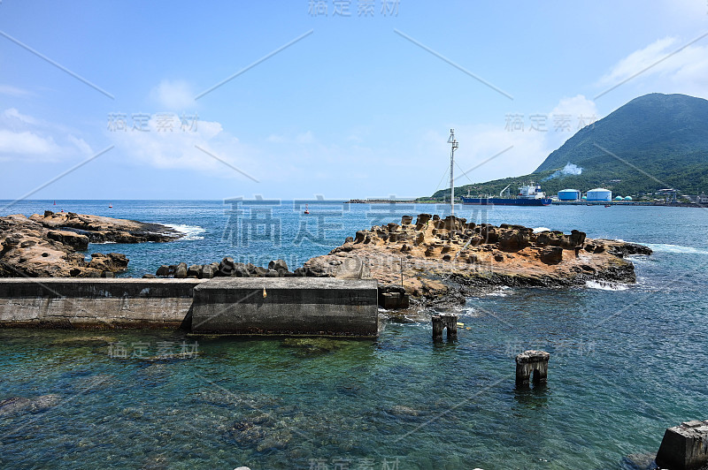 台湾新台北- 2019年9月14日:神澳海岸堤岸。