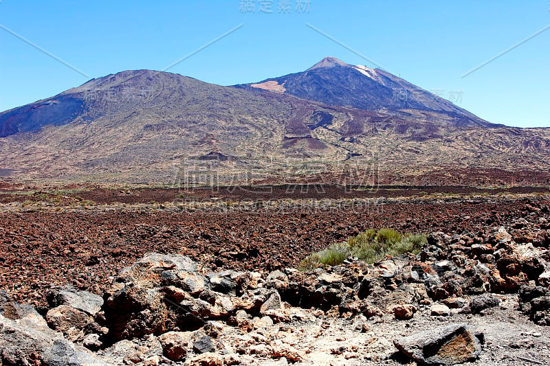 圆锥形的泰德火山