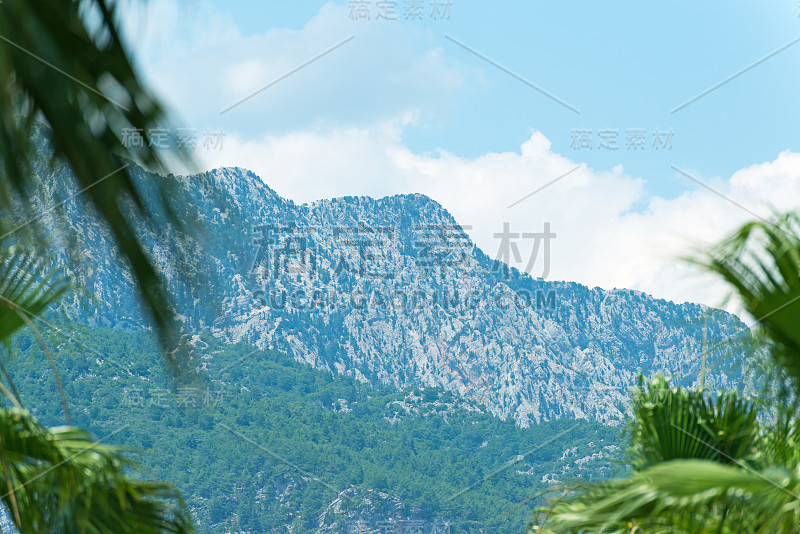 土耳其，金牛座山脉的山峰