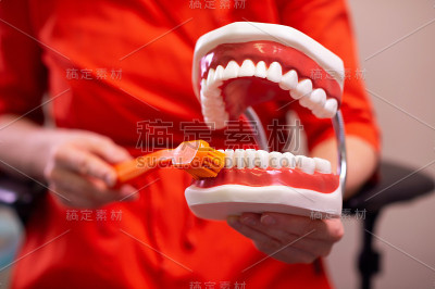 高科技牙科