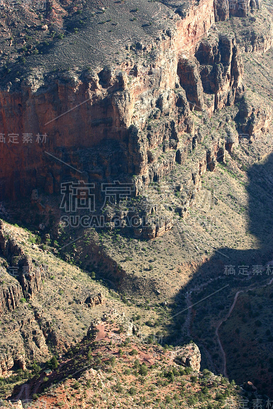 大峡谷南缘徒步小道俯瞰