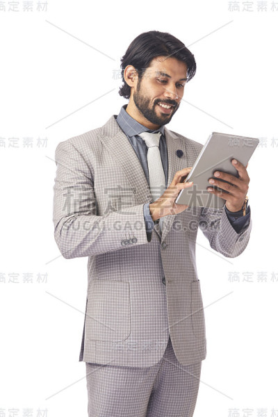 拥有平板电脑的年轻商人
