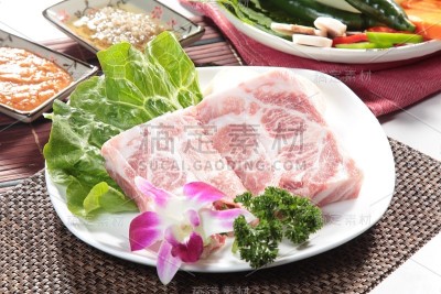 生猪肉或火腿