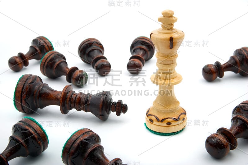 白棋王打败了黑棋