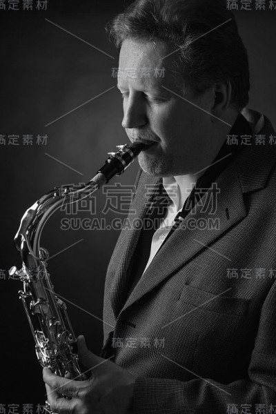 Sax的球员