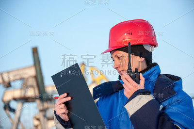 石油工程师。