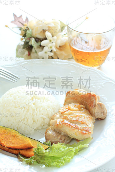 烤鸡饭