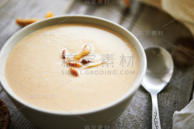 蘑菇奶油汤