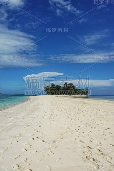 多多拉海滩
