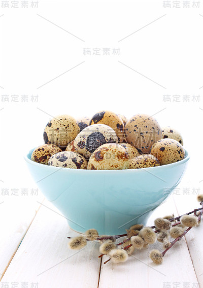 蓝盘柳枝鹌鹑蛋