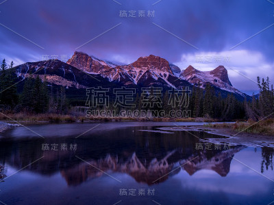 坎莫尔的劳伦斯·格拉西山