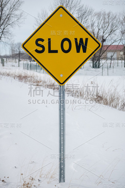 缓慢的迹象