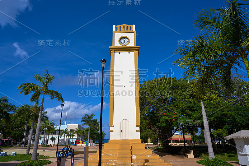 墨西哥科苏梅尔岛的钟塔