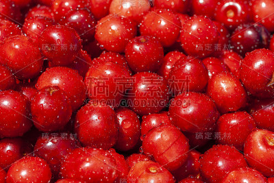 碗里的新鲜樱桃