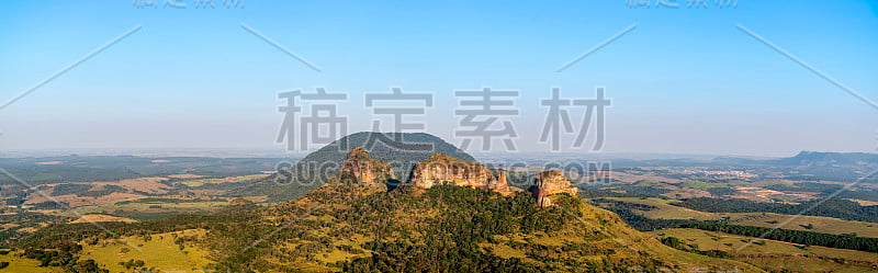 博图卡图市的印度石头，São Paulo，巴西