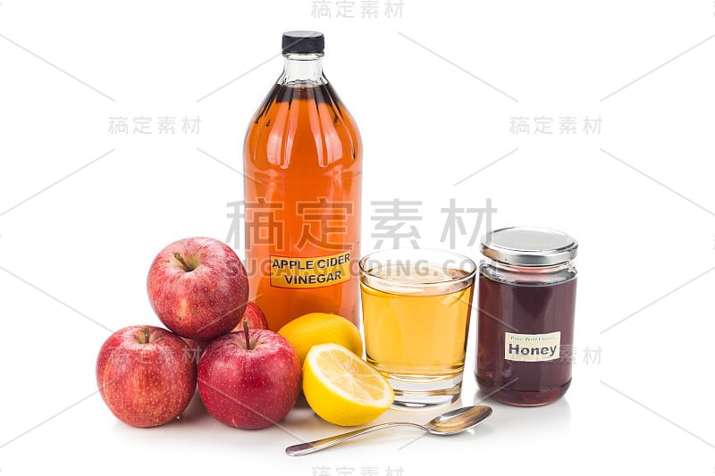 苹果醋配蜂蜜和柠檬，是天然保健品