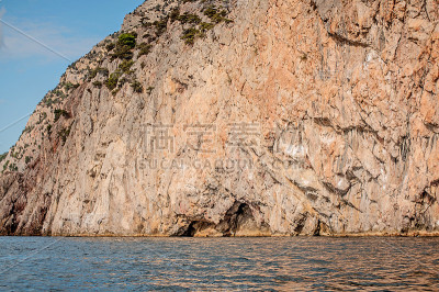 夏日里克里米亚半岛风景如画的悬崖