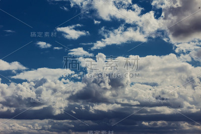 蓝天白云