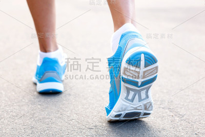 特写跑鞋跑概念。