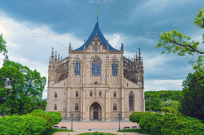 圣芭芭拉教堂(St Barbara Cathedral of St Barbara)罗马天主教堂哥特