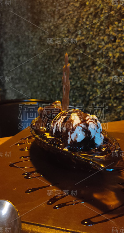 巧克力圣代