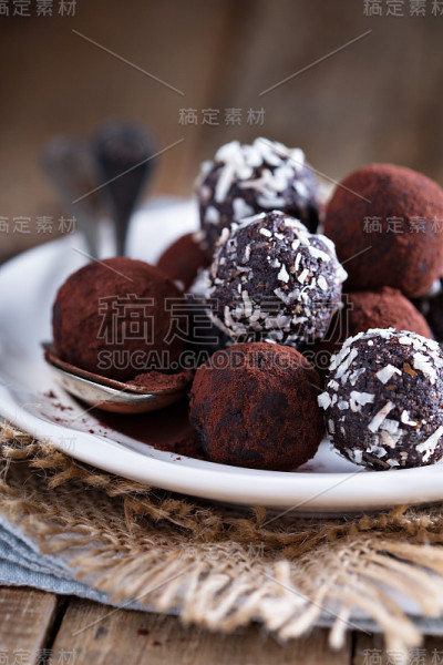 健康的巧克力松露