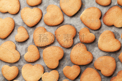 心形的姜饼饼干