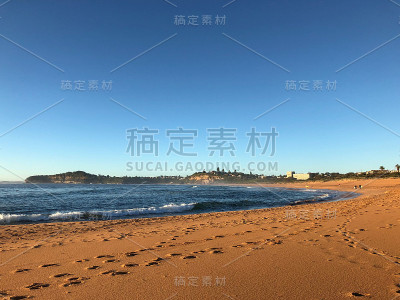 空的海滩