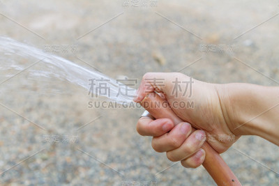 水流