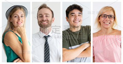 一群兴高采烈的商人看着照相机