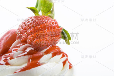 草莓奶油