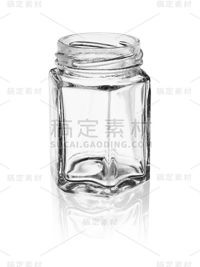 空开玻璃罐，六角形面。孤立在白色背景反射